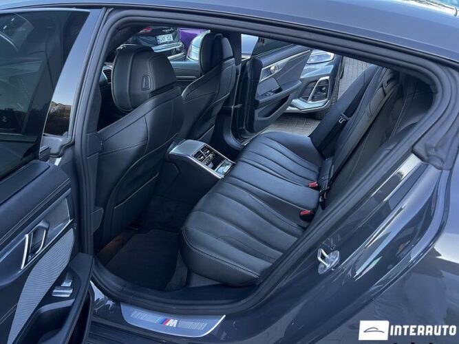 BMW 850i 47 interauto-car