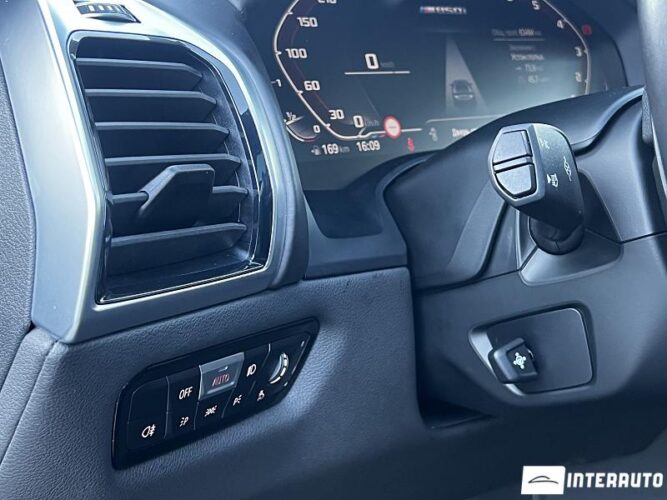 BMW 850i 50 interauto-car