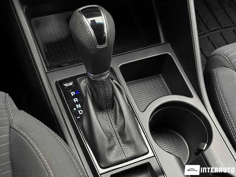 Hyundai Tucson 22 automobil-interauto
