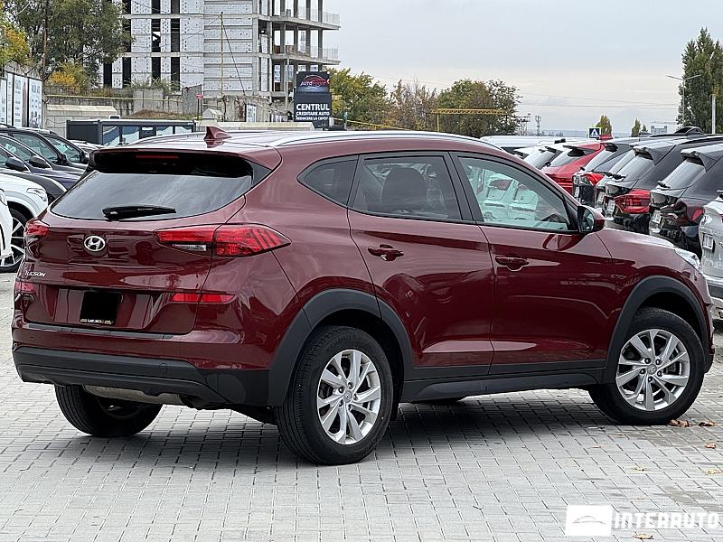 Hyundai Tucson 13 automobil-interauto