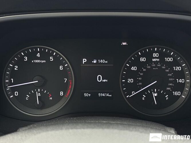 Hyundai Tucson 41 interauto-car