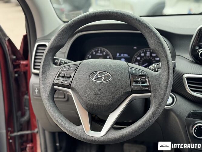 Hyundai Tucson 40 interauto-car