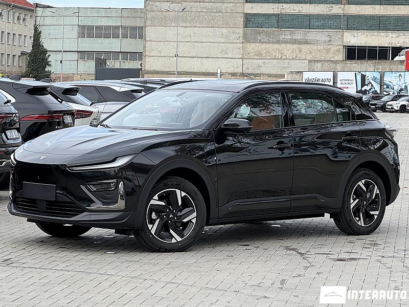 Neta X 12 automobil-interauto