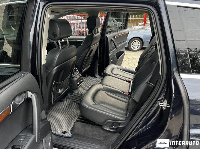 Audi Q7 38 interauto-car