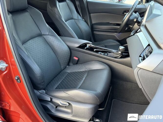 Toyota C-HR 45 interauto-car