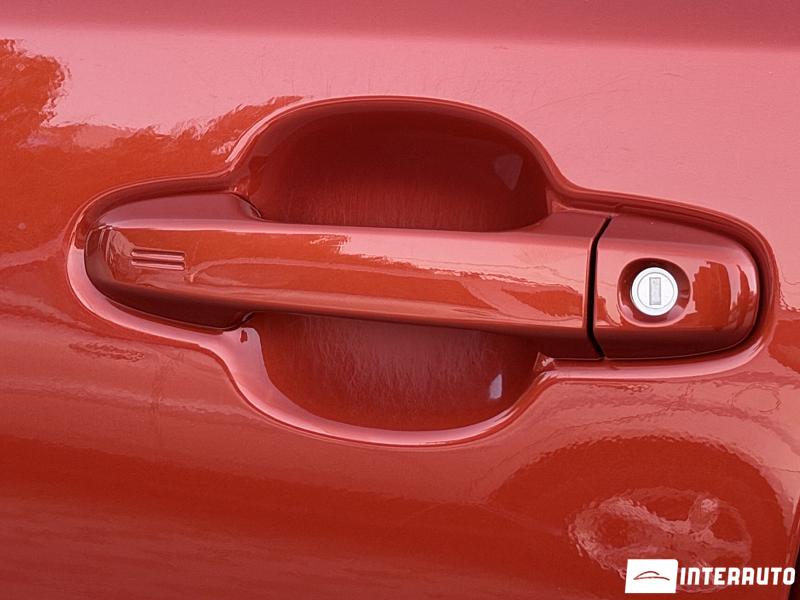 Toyota C-HR 15 automobil-interauto