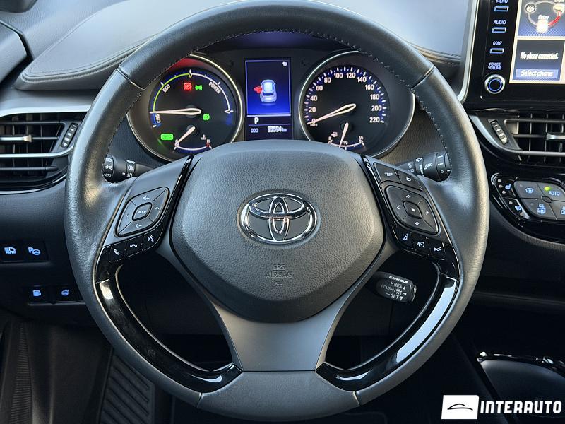 Toyota C-HR 22 automobil-interauto
