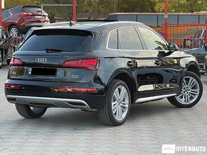 Audi Q5 32 interauto-car
