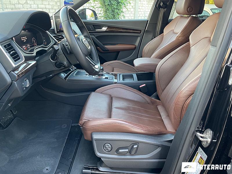 Audi Q5 17 automobil-interauto