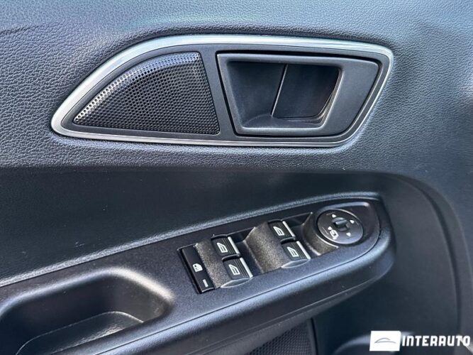 Ford B-MAX 36 interauto-car