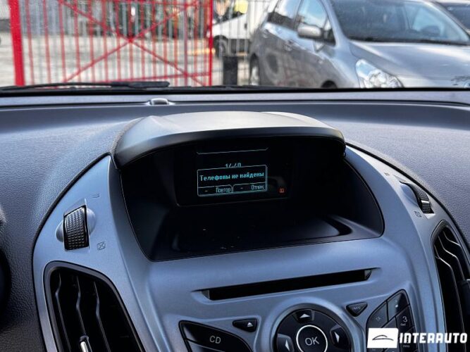 Ford B-MAX 34 interauto-car