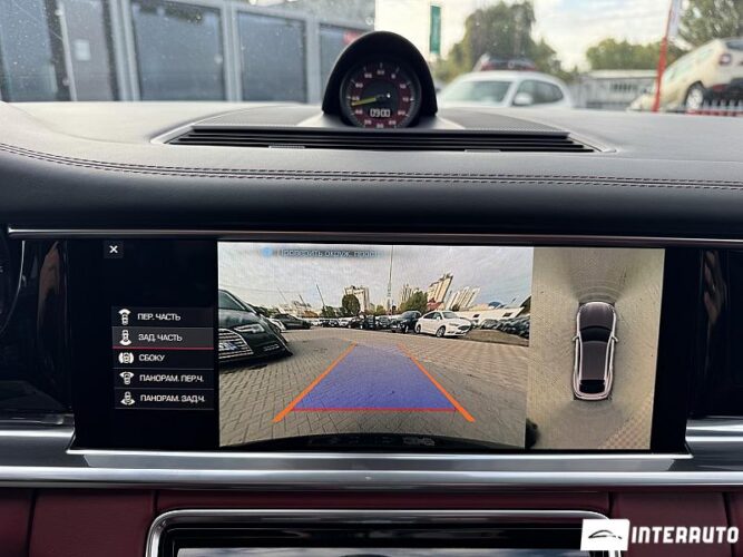 Porsche Panamera 4 48 interauto-car