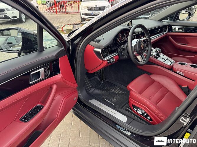 Porsche Panamera 4 42 interauto-car