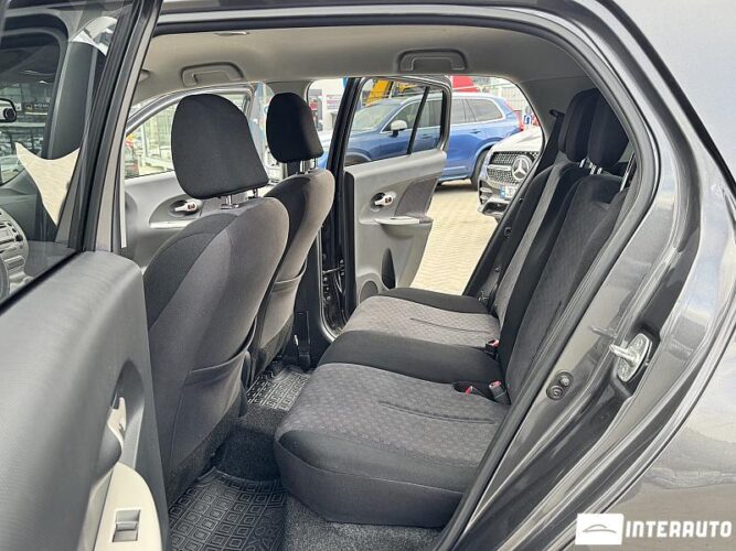 Toyota Urban Cruiser 43 interauto-car