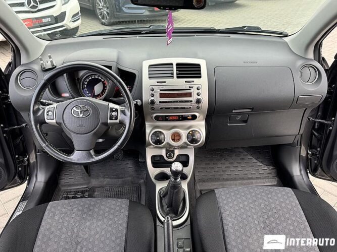 Toyota Urban Cruiser 36 interauto-car