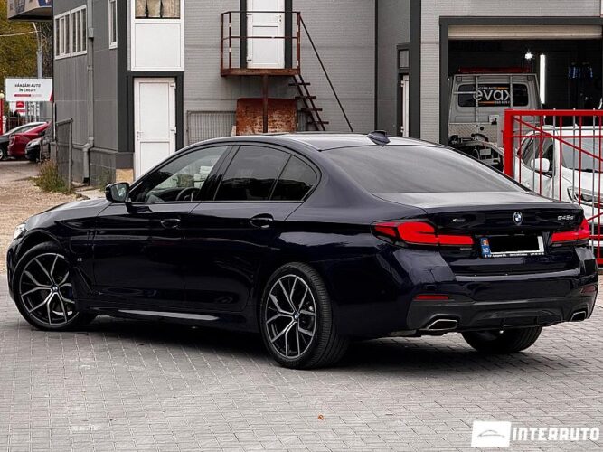 BMW 545e 38 interauto-car