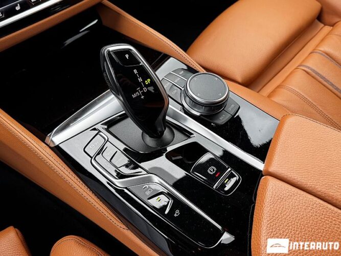 BMW 545e 48 interauto-car