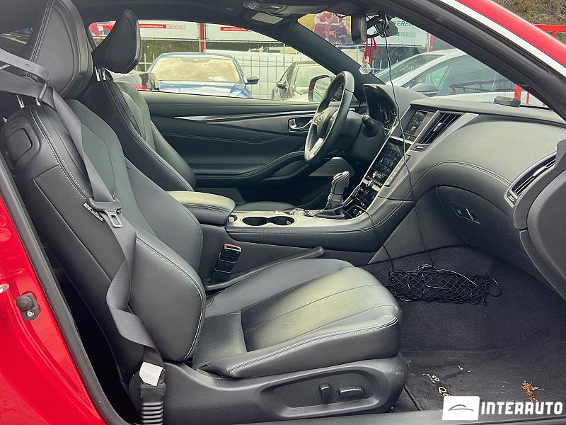 Infiniti Q60 16 automobil-interauto
