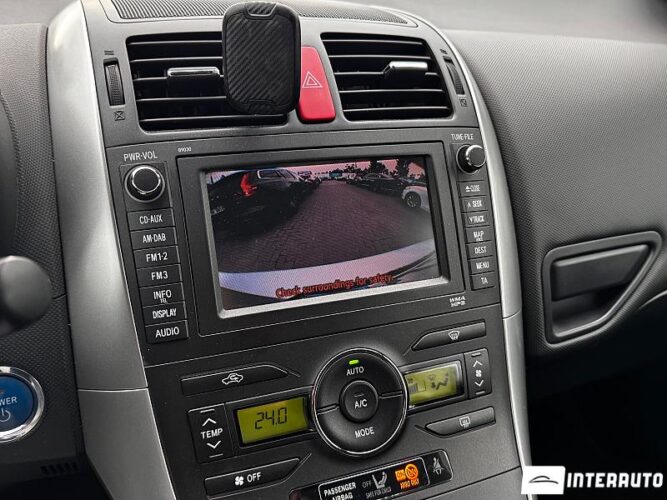 Toyota Auris 38 interauto-car