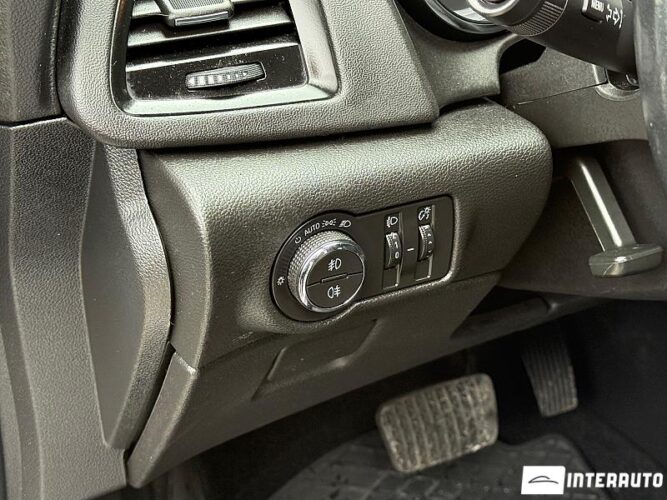 Opel Astra 34 interauto-car