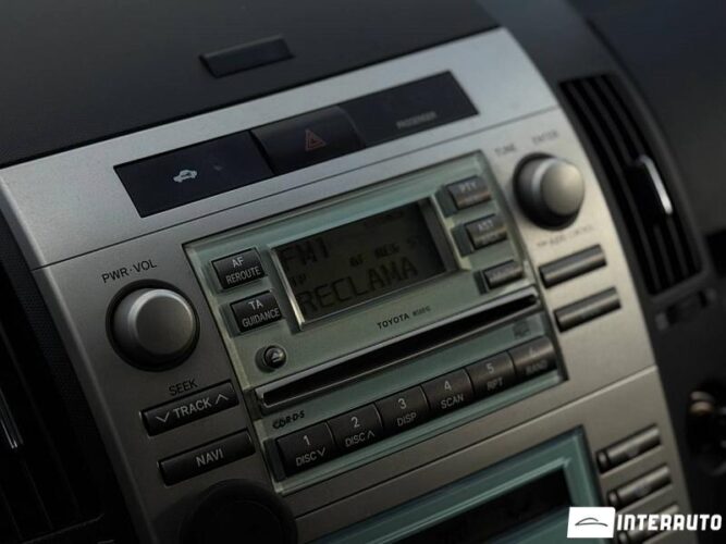 Toyota Corolla Verso 38 interauto-car