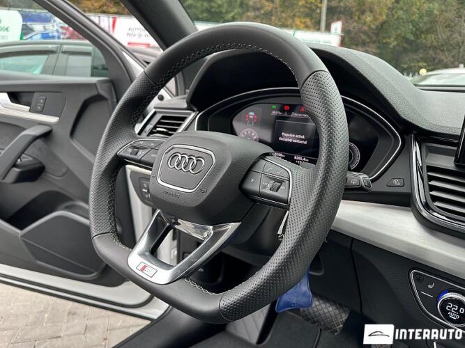 Audi Q5 42 interauto-car