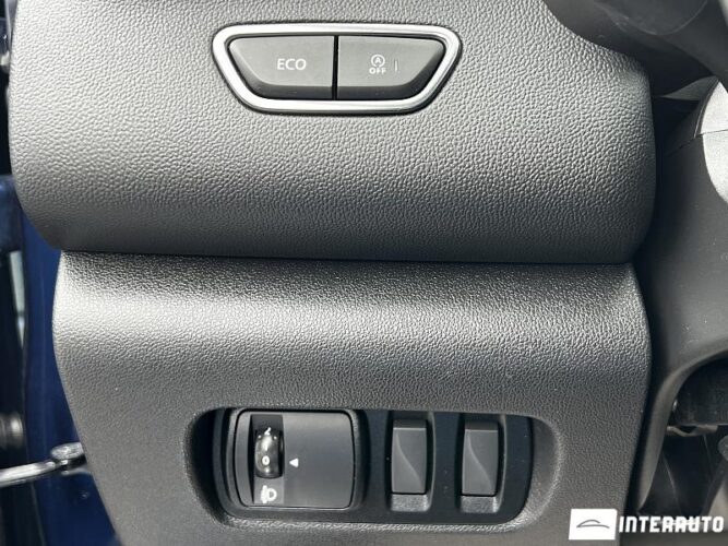 Renault Kadjar 38 interauto-car