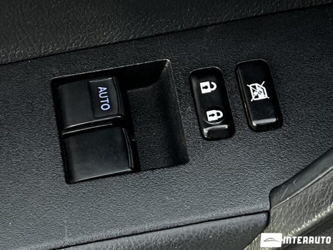 Toyota Corolla 38 interauto-car