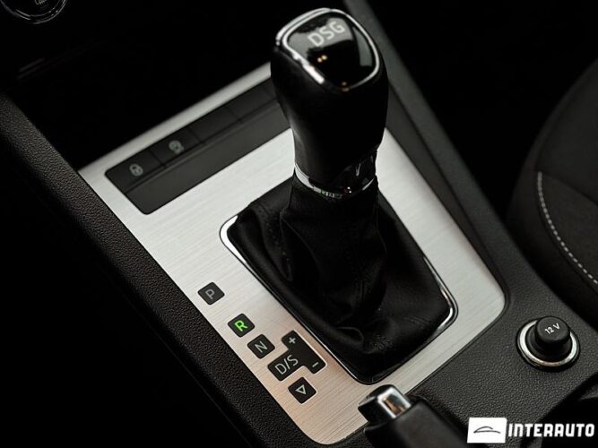Skoda Octavia 43 interauto-car