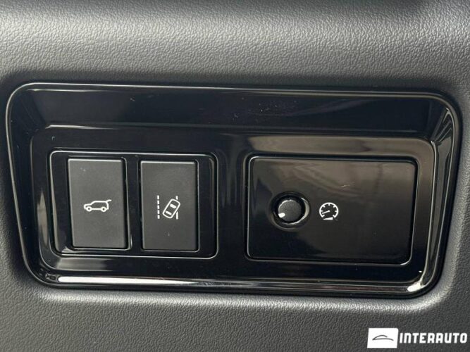 Jaguar F-Pace 48 interauto-car