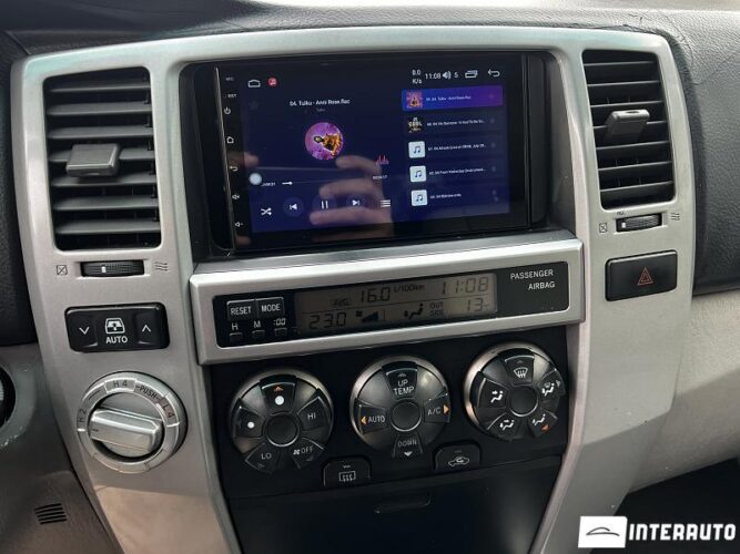 Toyota 4-Runner 38 interauto-car