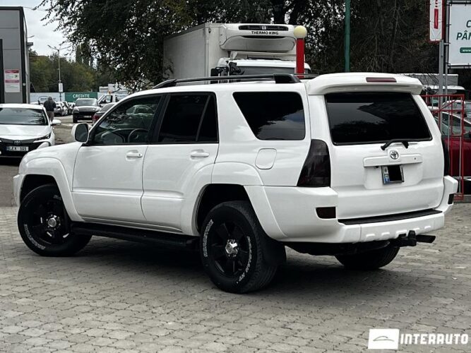 Toyota 4-Runner 32 interauto-car