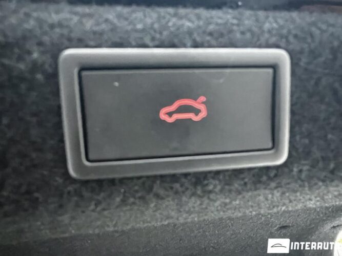 Skoda Superb 50 interauto-car