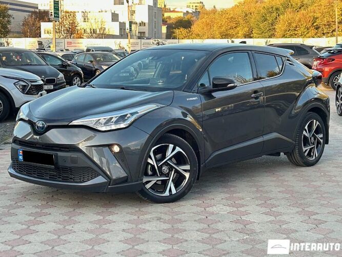 Toyota C-HR 29 interauto-car