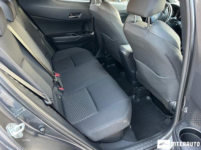 Toyota C-HR 45 interauto-car