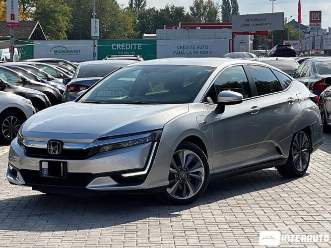 Honda Clarity 31 interauto-car