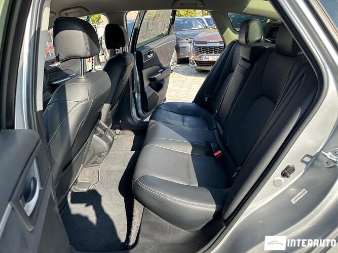 Honda Clarity 46 interauto-car