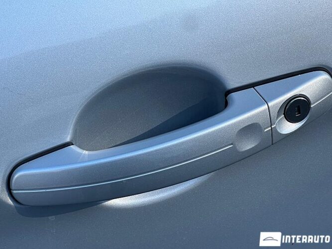 Ford Kuga 46 interauto-car