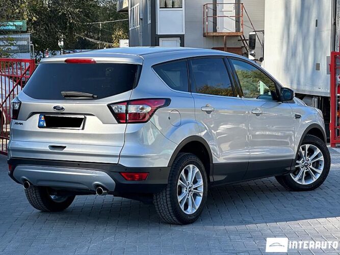Ford Kuga 32 interauto-car