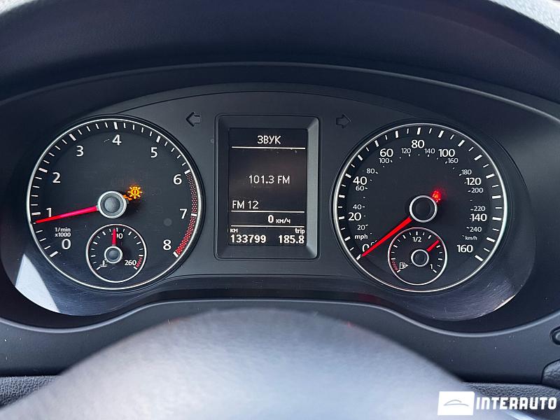 Volkswagen Jetta GLI 22 automobil-interauto