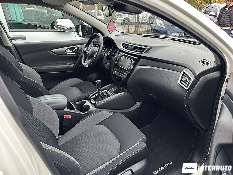 Nissan Qashqai 25 automobil-interauto