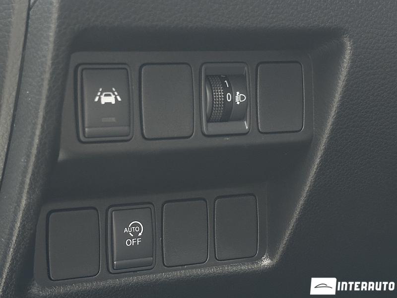 Nissan Qashqai 27 automobil-interauto