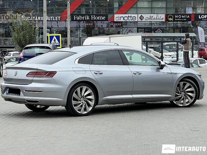 Volkswagen Arteon 33 interauto-car