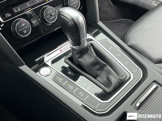 Volkswagen Arteon 41 interauto-car