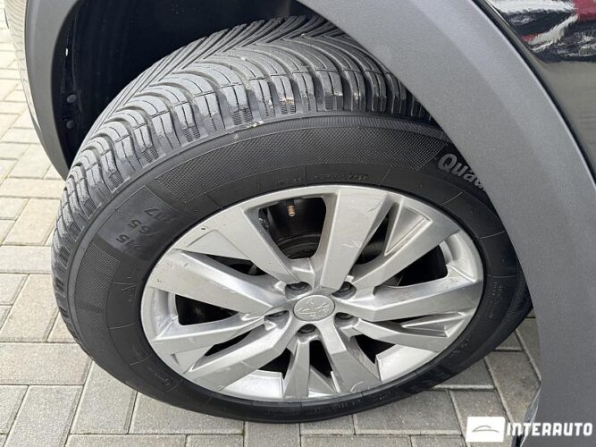 Peugeot 5008 46 interauto-car