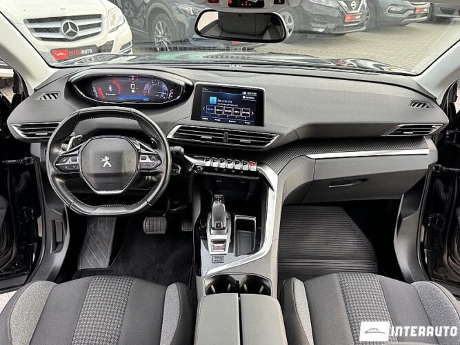 Peugeot 5008 36 interauto-car