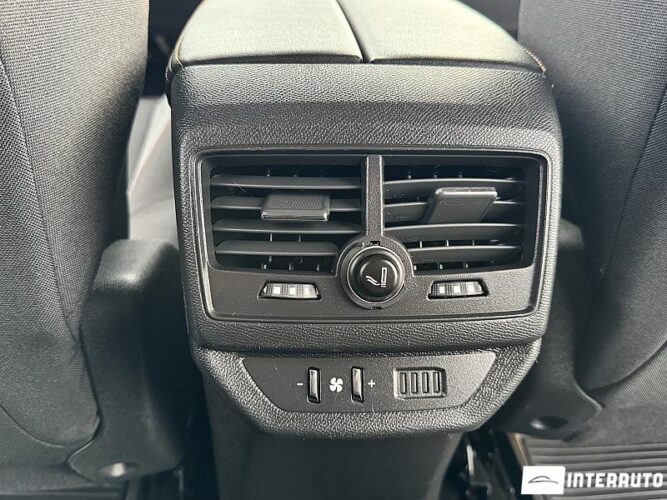 Peugeot 5008 48 interauto-car