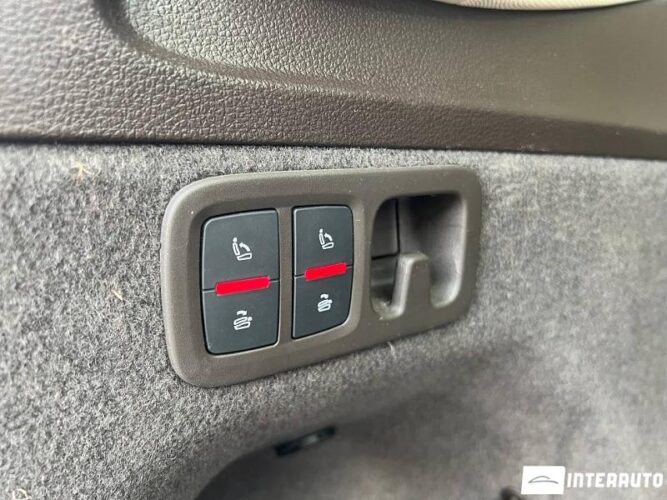 Audi Q7 59 interauto-car
