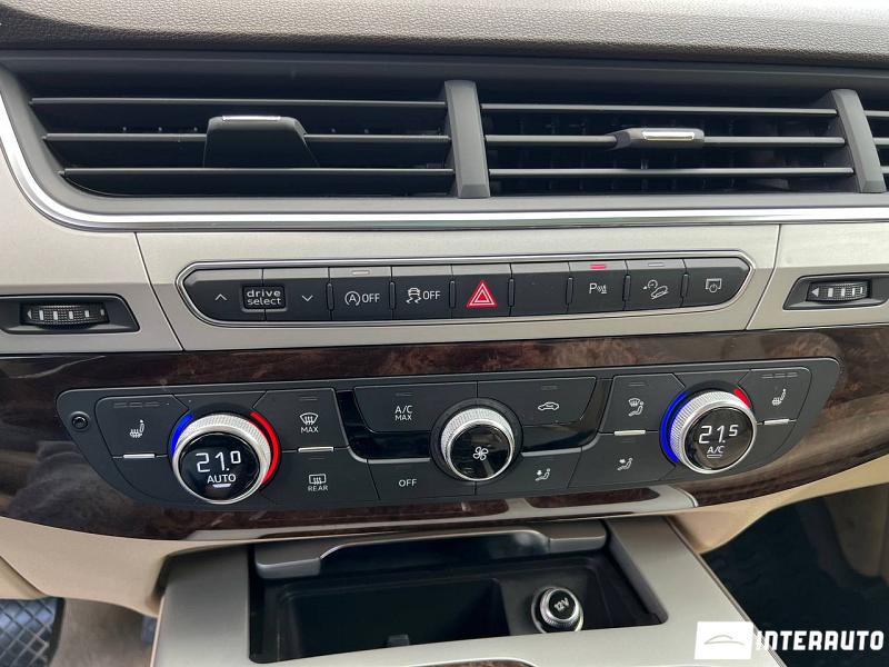 Audi Q7 25 automobil-interauto