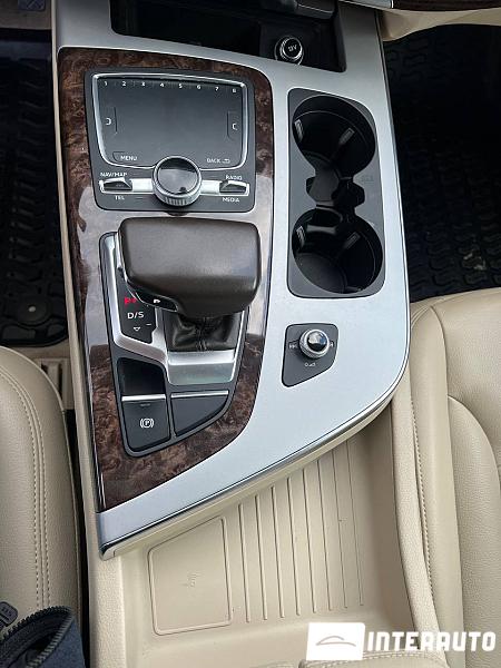 Audi Q7 26 automobil-interauto